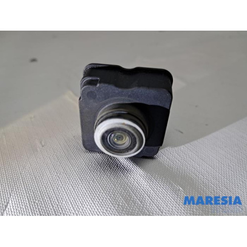 Opel - Vivaro - Reversing camera