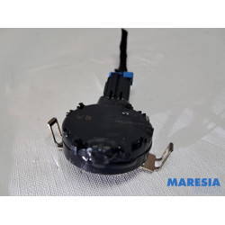 Opel - Vivaro - Rain sensor
