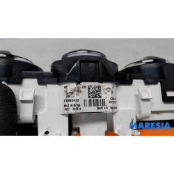 Peugeot - 208 - Panneau de commandes chauffage