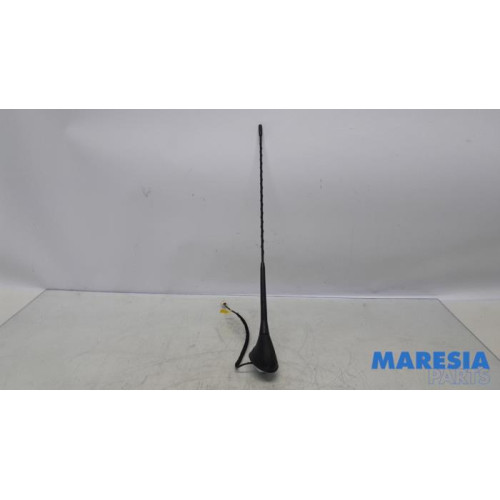 Peugeot - 208 - Antenne