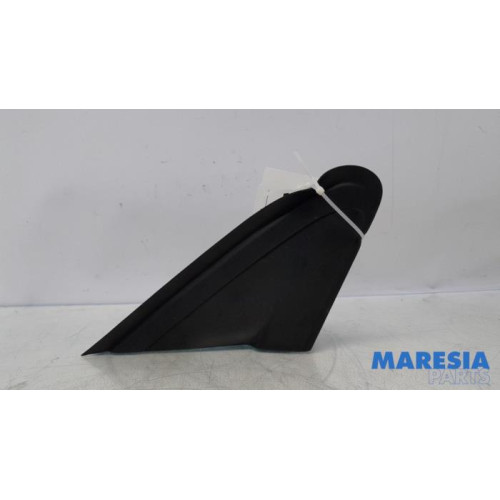 Peugeot - 208 - A-stijl Afdekkap rechts