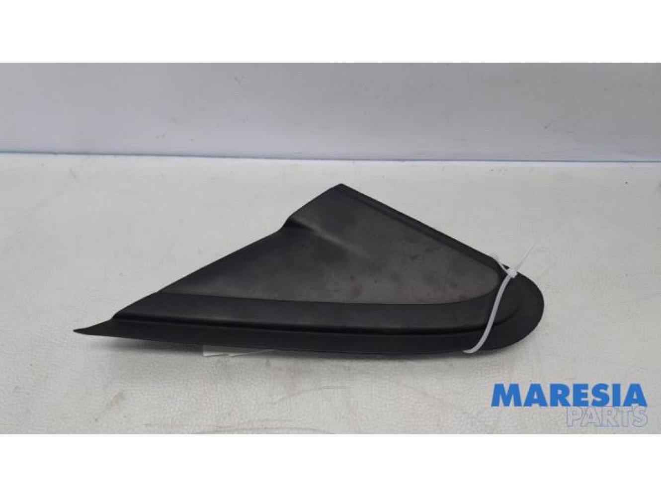 Peugeot - 208 - Protection montant A gauche