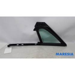 Peugeot - 208 - Quarter light, front right