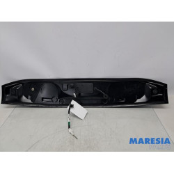 Peugeot - 108 - Spoiler