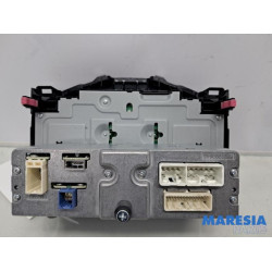 Peugeot - 108 - Radio