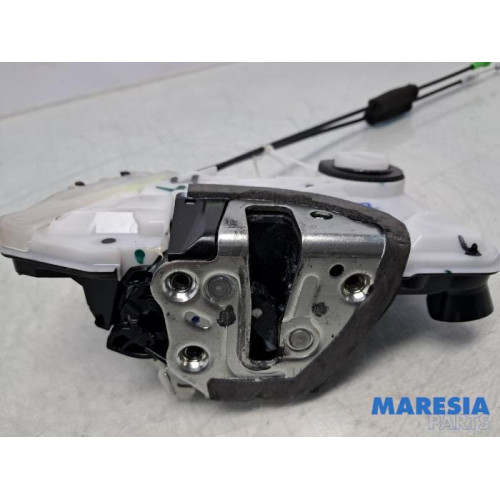 Peugeot - 108 - Türschlossmechanik 4-türig rechts vorne