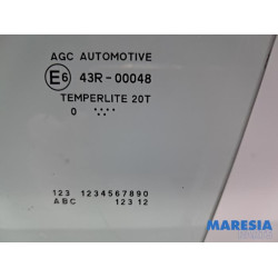 Peugeot - 108 - Door window 4-door, front left