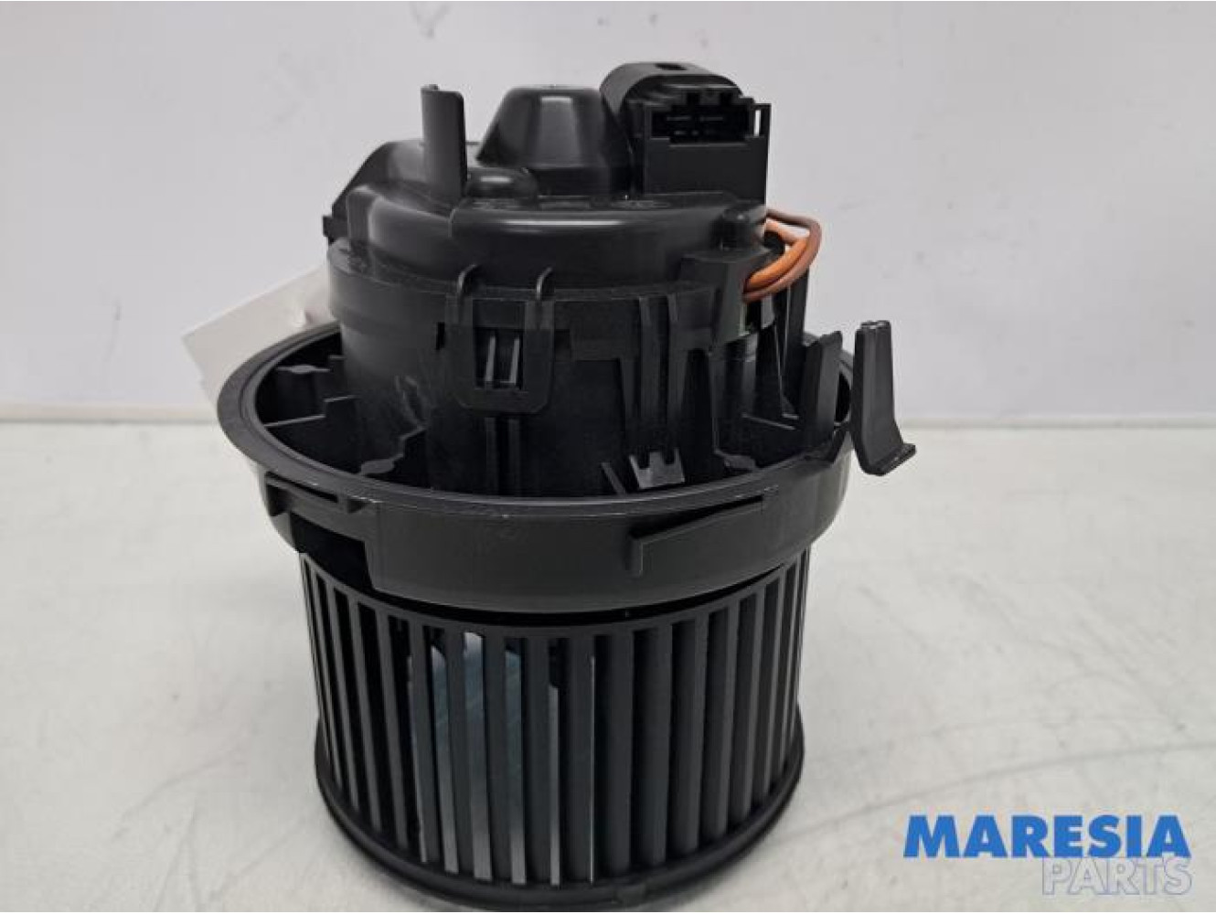 Peugeot - 108 - Heating and ventilation fan motor