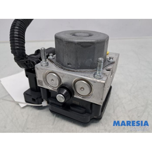 Peugeot - 108 - ABS Pomp