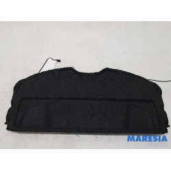 Peugeot - 208 - Hutablage