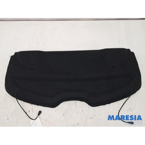 Peugeot - 208 - Hutablage