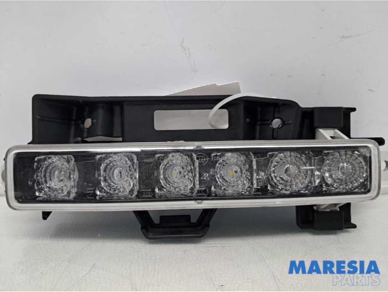 Peugeot - 108 - Daytime running light, left