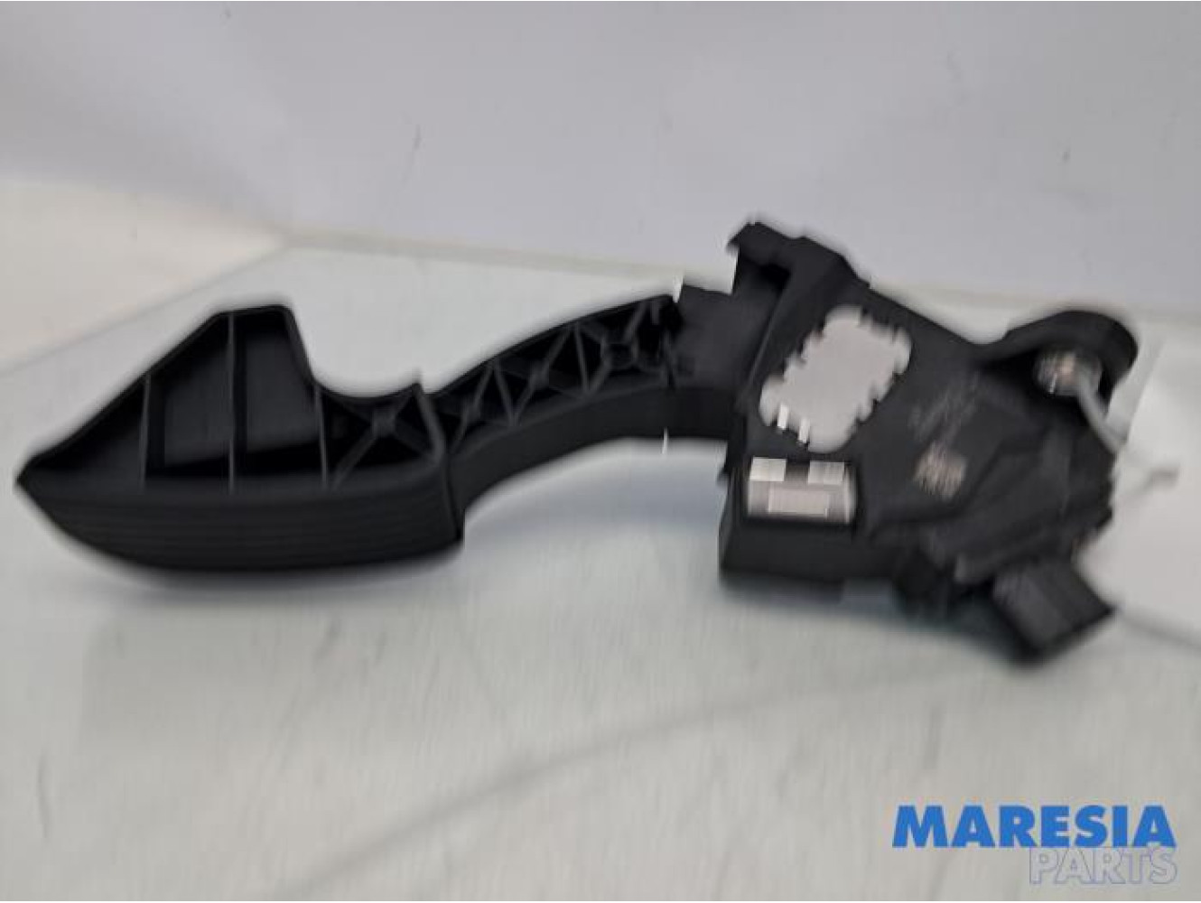 Peugeot - 108 - Accelerator pedal