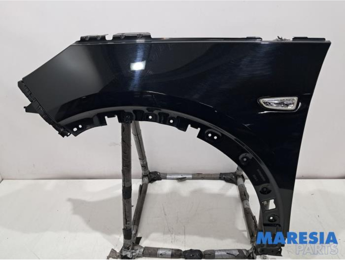 Opel - Grandland X - Front wing, left