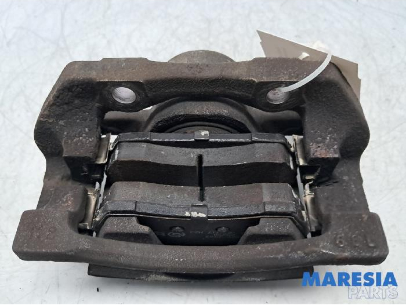 Citroen - C4 Cactus - Front brake calliper, left