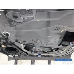 Opel - Grandland X - Front door 4-door, right