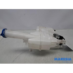 Peugeot - 108 - Front windscreen washer reservoir