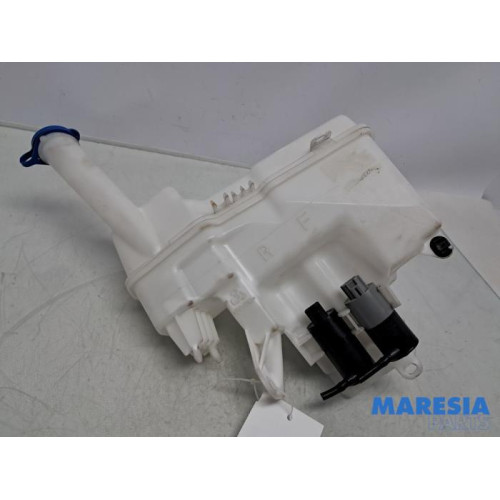 Peugeot - 108 - Front windscreen washer reservoir
