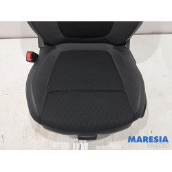 Opel - Grandland X - Seat, left