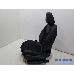 Opel - Grandland X - Seat, left