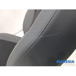 Opel - Grandland X - Seat, right