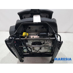 Opel - Grandland X - Seat, right