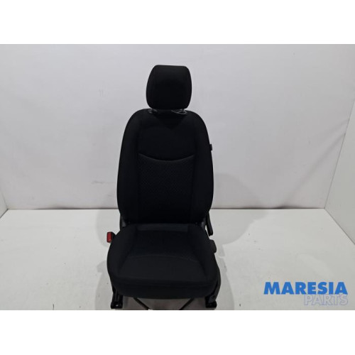 Opel - Karl - Sitz links