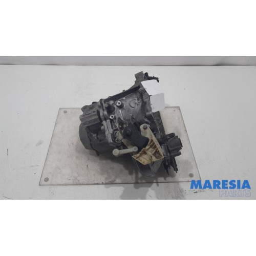Citroen - C4 Cactus - Gearbox