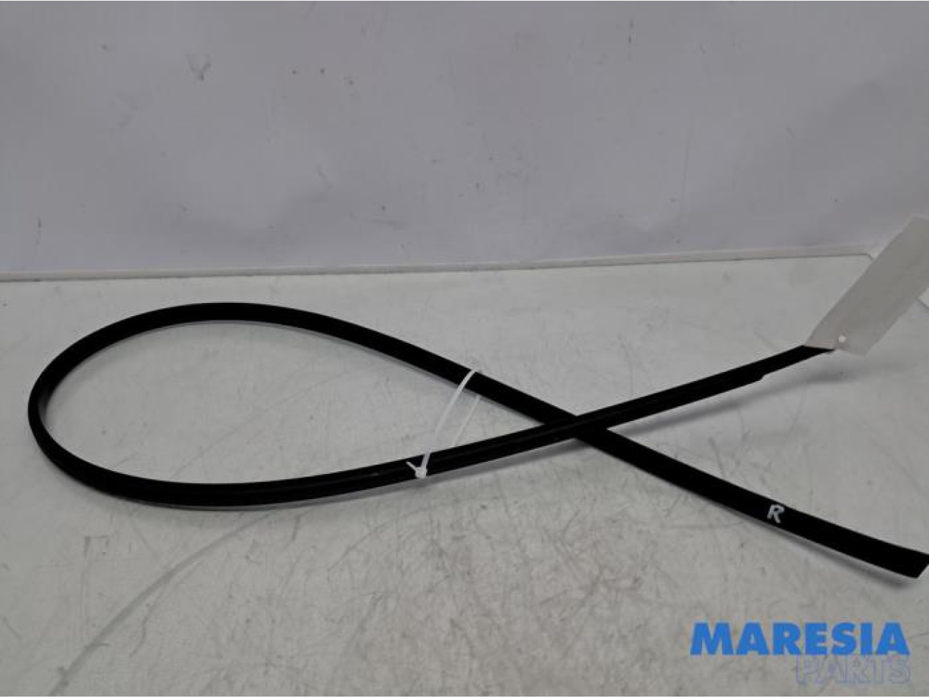 Peugeot - 108 - Daklijst rechts