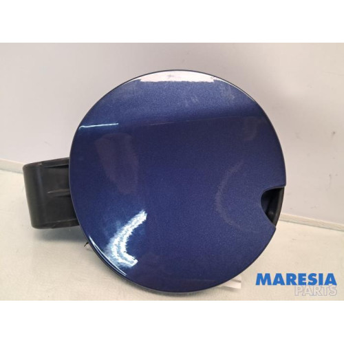 Peugeot - 208 - Tankklappe