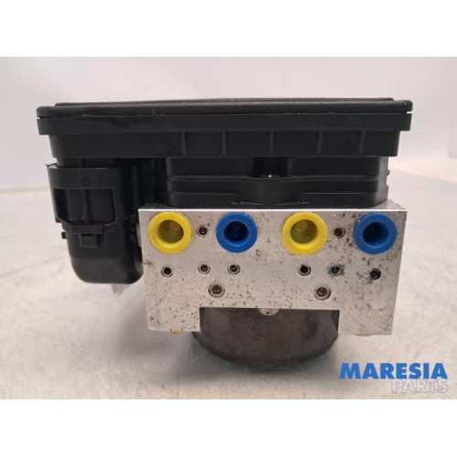 Peugeot - 208 - ABS Pomp