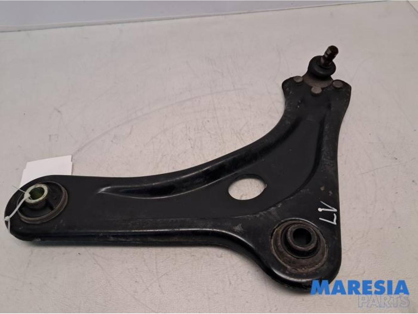 Peugeot - 208 - Querlenker unten links vorne