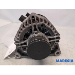 Peugeot - 208 - Dynamo