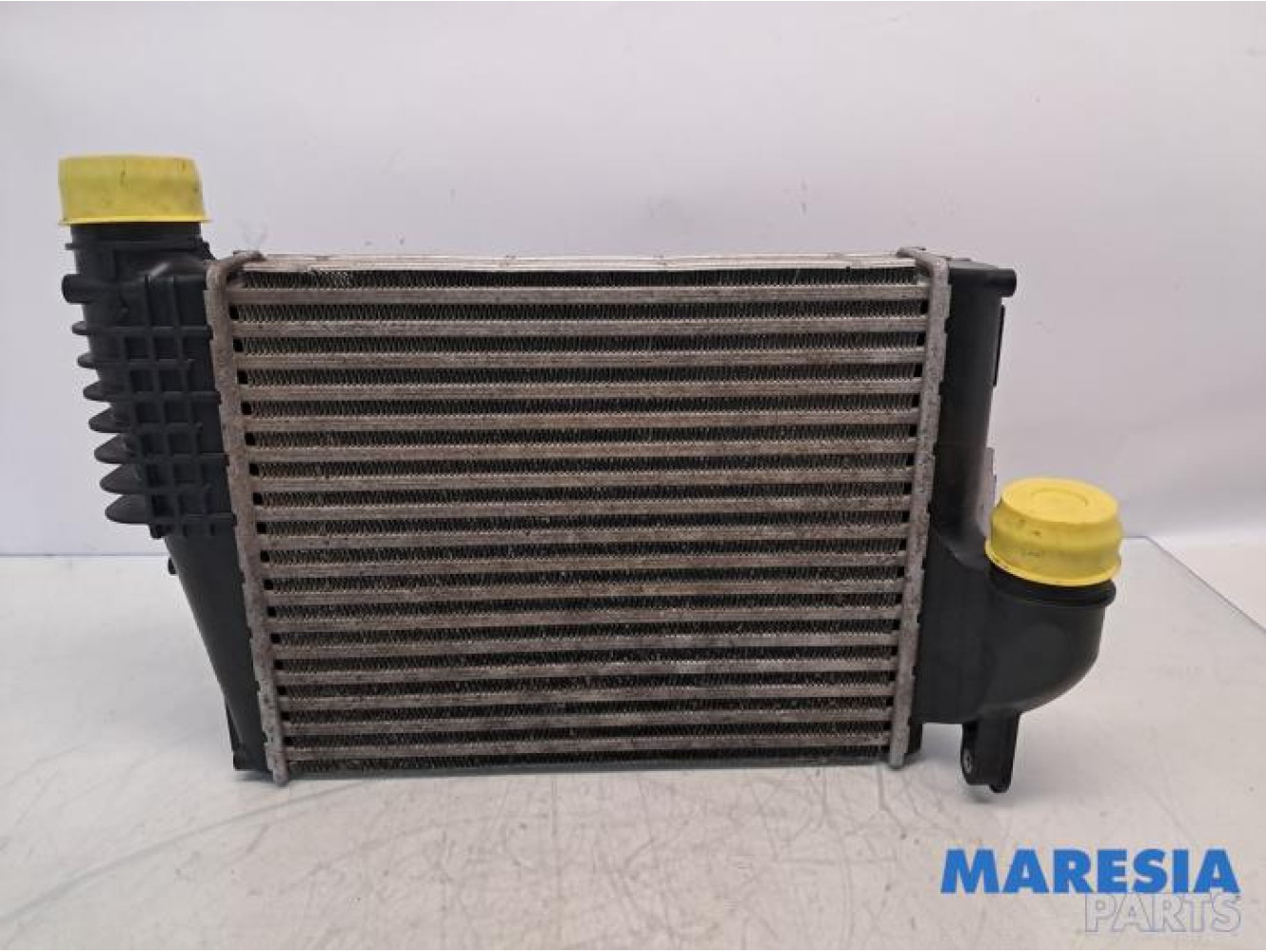 Opel - Vivaro - Intercooler