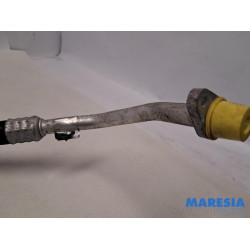 Opel - Vivaro - Tuyau clim