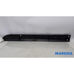 Opel - Vivaro - Decorative strip