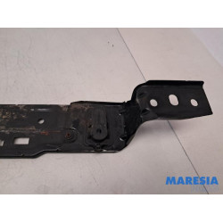 Opel - Vivaro - Radiator bar