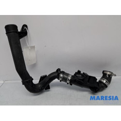 Opel - Vivaro - Intercooler tube