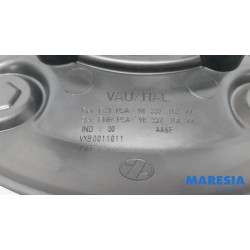 Opel - Vivaro - Enjoliveur