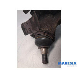 Opel - Vivaro - Achsschenkel links vorne