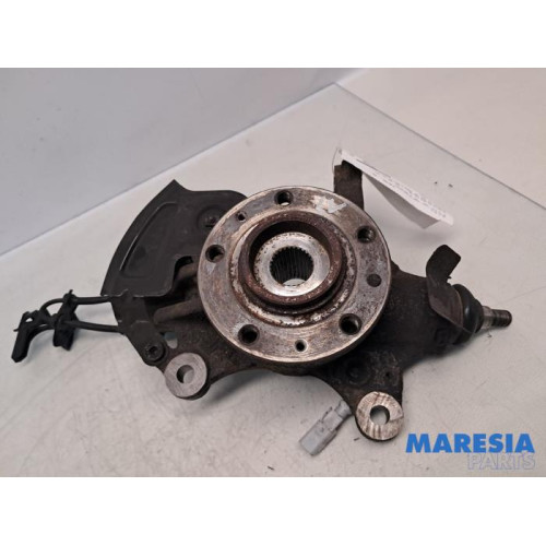 Opel - Vivaro - Achsschenkel links vorne