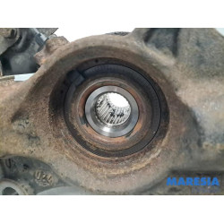 Opel - Vivaro - Achsschenkel rechts vorne