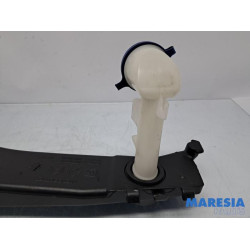 Peugeot - 308 - Réservoir lave-glace avant