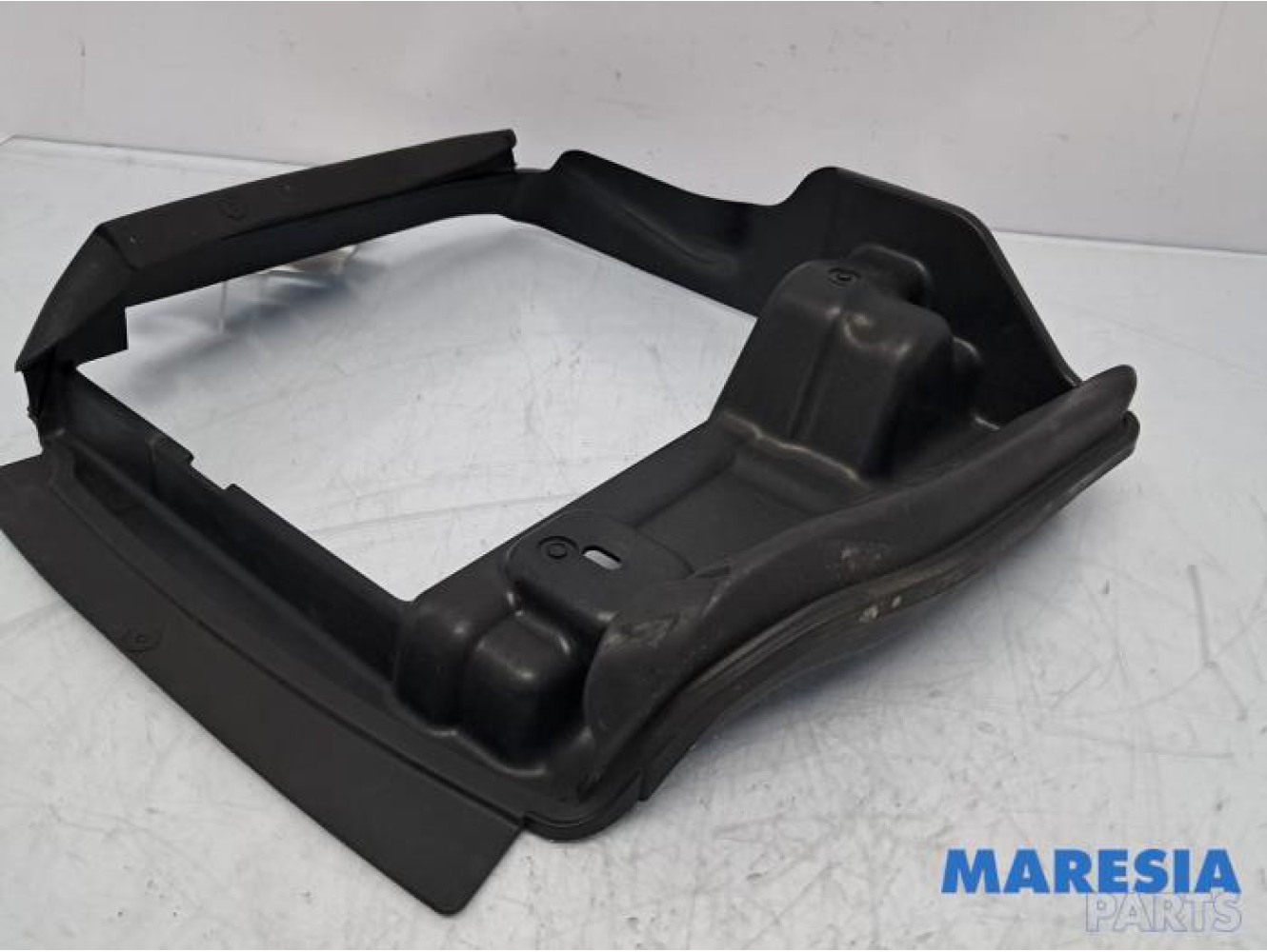 Peugeot - 308 - Support (miscellaneous)