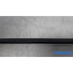 Opel - Vivaro - Scheibenwischerarm vorne