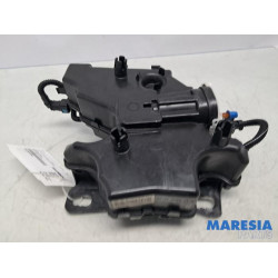 Opel - Vivaro - Additatief tank