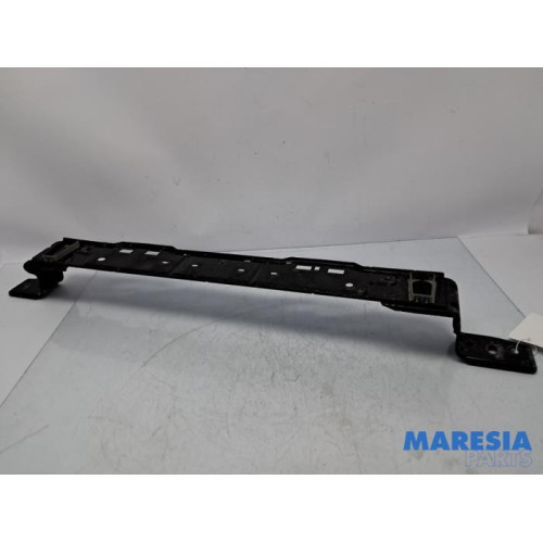 Peugeot - 308 - Radiateurbalk