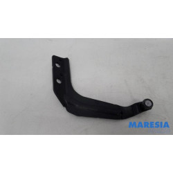 Opel - Vivaro - Schiebetürrolle rechts