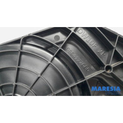 Opel - Vivaro - Kettenkasten Deckel