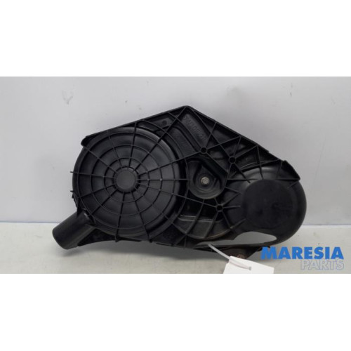 Opel - Vivaro - Kettenkasten Deckel